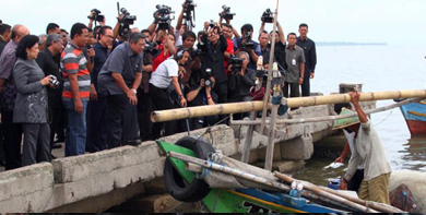 SBY Kunjungi Kampung Nelayan
