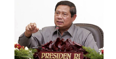 Presiden: Menteri Jangan Bersilat Lidah dan Mencari-cari Alasan.!