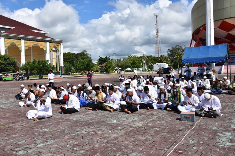 Aksi Bela Islam, Ratusan Masyarakat Berkumpul di Lapangan Tugu Bengkalis