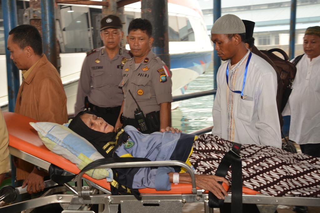 Dirawat di Rumah Sakit, Jamaah Haji Bengkalis Terpaksa Tinggal di Batam