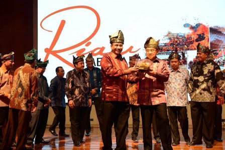 Riau Mendukung Program Pesona Indonesia Dan Wonderful Indonesia