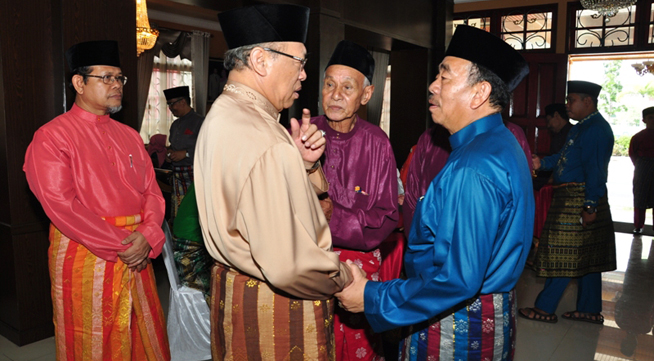 Lebaran Idul Fitri 1435 H. Bupati Bengkalis Hadiri Open House