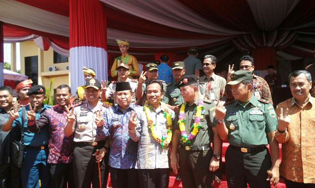 Galeri Foto Pencanangan TNI KB-Kes Nasional 2017 Di Kabupaten Rohul Riau