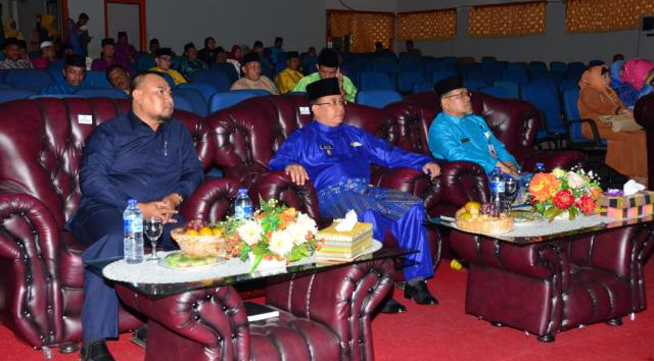 Wakil Bupati H Suayatno dan Sekda H Burhanuddin Nonton bareng Pidato Kenegaraan Presiden