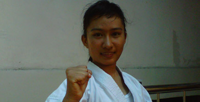 O2SN SMA, Mai Raih Emas Karate di Nomor Kata Perorangan Putri