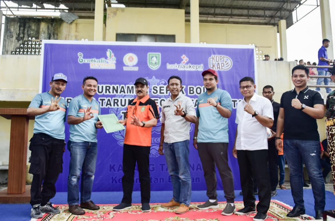 Bangkitkan Semangat Olahraga, Karang Taruna Kecamatan Bantan Gelar Turnamen Sepakbola